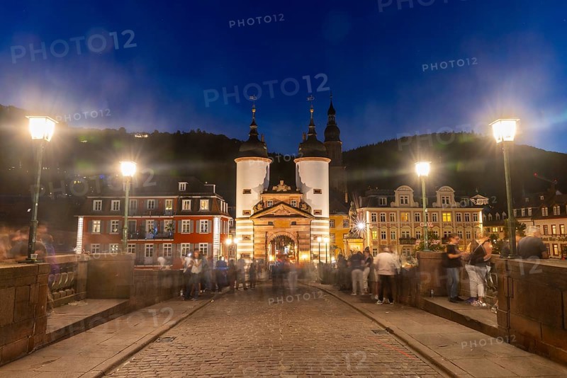 City Gate Old Bridge, River, Blue Hour, Heidelberg, Electoral Palatinate, Baden-Württemberg, Germany