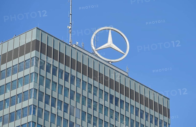 Europacenter, Mercedes-Stern, Tauentzienstraße, Charlottenburg, Berlin, Germany