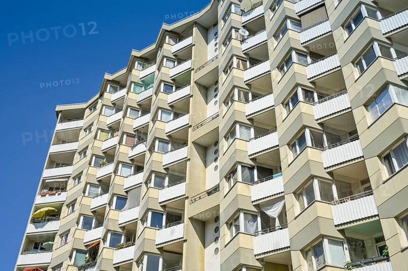 Residential building, prefabricated building, balconies, Toeplerstraße, Charlottenburg-Nord, Charlottenburg-Wilmersdorf, Berlin, Germany