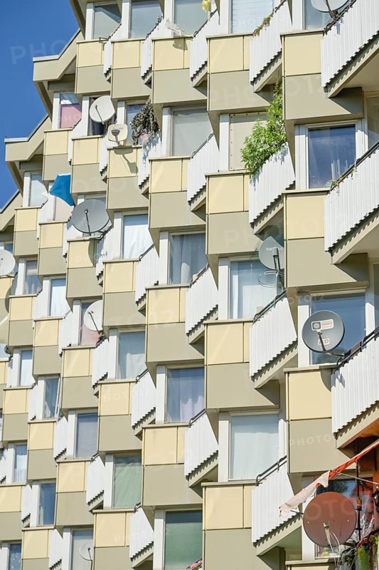 Residential building, prefabricated building, balconies, Toeplerstraße, Charlottenburg-Nord, Charlottenburg-Wilmersdorf, Berlin, Germany