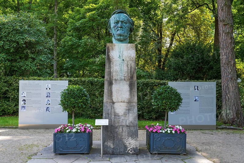 Richard Wagner, Bust, Bust portrait by Arno Breker, Richard Wagner Park, on the Green Hill, Bayreuth, Upper Franconia, Franconia, Bavaria, Germany