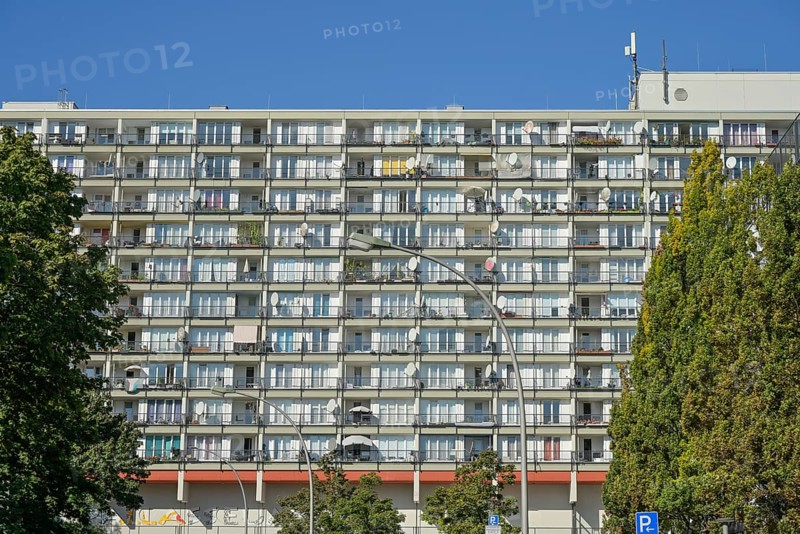 Social housing, Pallasseum residential building, Pallasstraße, Schöneberg, Berlin, Germany
