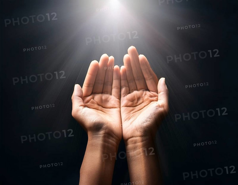 Individual Worship at Home. Image of open hands embracing a radiant light source, embodying concepts of hope, spirituality, and inspiration. and religion, AI generated