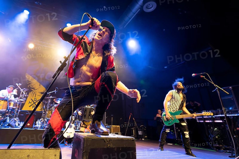 Eugene Hütz, singer and guitarist, Gogol Bordello, folk-punk band, USA, live on Fall 2025 European Tour at Huxleys Neue Welt in Berlin on 19 September 2025 < english> Eugene Hütz, singer and guitarist, folk-punk band, live on Fall 2025 European Tour at Huxleys Neue Welt in Berlin on September 19, 2025