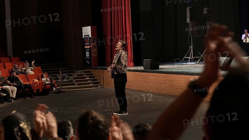 Turkish singer Coskun Sabah performs on stage at Gaziantep University as part of the Türkiye Kültür Yolu Festival. The concert reflects the festival's aim to celebrate music and cultural heritage through live performances across the city, Gaziantep, Gaziantep, Türkiye