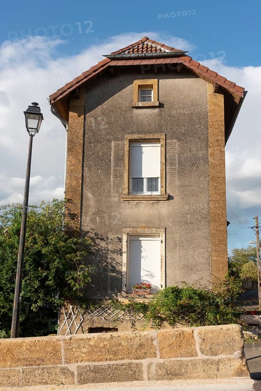 Narrow house, Marville, Renaissance village, Département Meuse, Grand Est, France