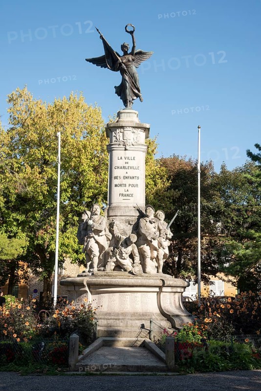 Memorial to the dead of the First World War, Winston Churchill Square, Charleville-Mézières, Ardennes, Grand Est, France