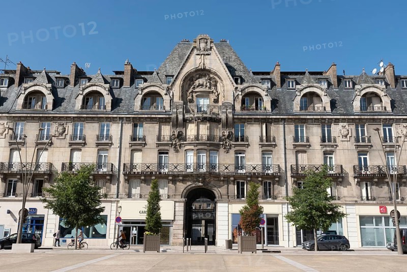 Historic buildings, Place de Hôtel de Ville, Town Hall Square, Rathausplatz, Charleville-Mézières, Mézières district, Ardennes, Grand Est, France