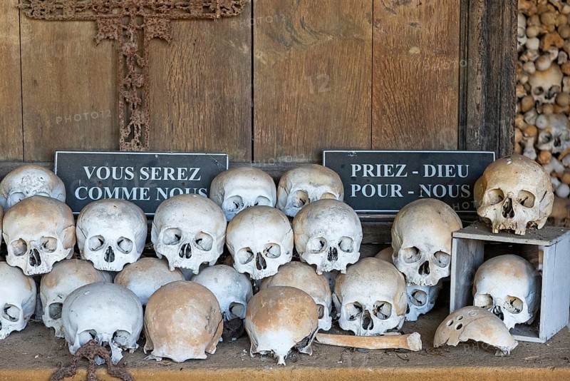 Skulls, skeletons, ossuary, Saint-Hilaire cemetery, Marville, Renaissance village, Département Meuse, Grand Est, France
