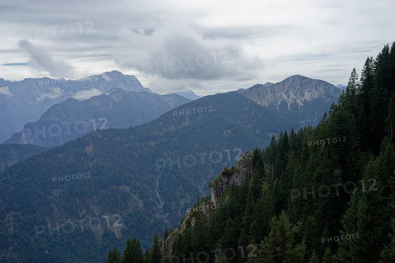 Mountain panorama seen from the Laber, Ammergau Alps, Ammergau, Oberammergau, mountains, Alps, Bavaria, Upper Bavaria, Garmisch-Partenkirchen, Germany
