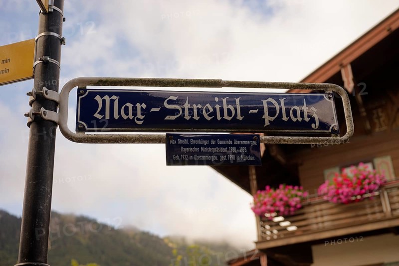 Max-Streibl-Platz in Oberammergau, Max Streibl, politics, politician, Prime Minister, Lüftlmalerei, Lüftlkunst, Bible, Ammergau, Ammergau Alps, Upper Bavaria, Garmisch-Partenkirchen, Alps, Bavaria, holiday, holiday region, active holiday, recreation, holiday, summer holiday, holiday region, Germany