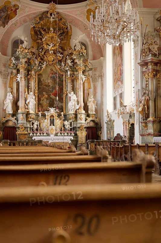 Parish Church of St. Peter and Paul in Oberammergau, Catholic, Bible, Jerusalem artichoke, Ammergau, Ammergau Alps, Upper Bavaria, Garmisch-Partenkirchen, Alps, Bavaria, holiday, holiday region, active holiday, recreation, holiday, summer holiday, holiday region, Germany