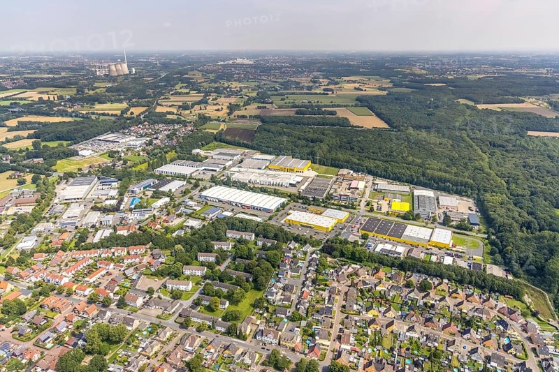 Aerial view, industrial estate Industriestraße in Rünthe, Bergkamen, Ruhr area, North Rhine-Westphalia, Germany, DE, Europe, aerial view, aerial photography, aerial photography, overview, bird's-eye view, overview