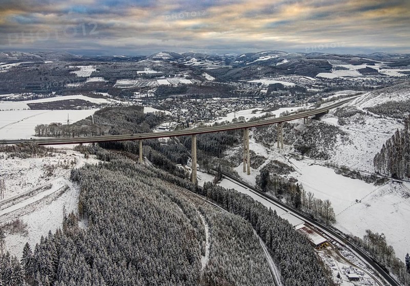 Aerial view of the highest viaduct in North Rhine-Westphalia in Nuttlar in Bestwig in Sauerland in North Rhine-Westphalia, Germany, Bestwig, Sauerland, North Rhine-Westphalia, DE, Europe, aerial photograph, birds-eyes view, aerial photography, aerial photography, overview, overview, bird's eye view, winter, snow, lockdown