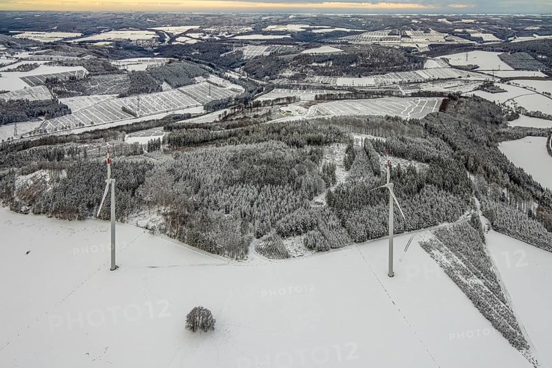 Aerial view of the snowy landscape near Berlarin Bestwig in Sauerland, North Rhine-Westphalia, Germany, Bestwig, Sauerland, DE, Europe, aerial photo, birds-eyes view, aerial photography, aerial photography, overview, bird's eye view, winter, snow, lockdown
