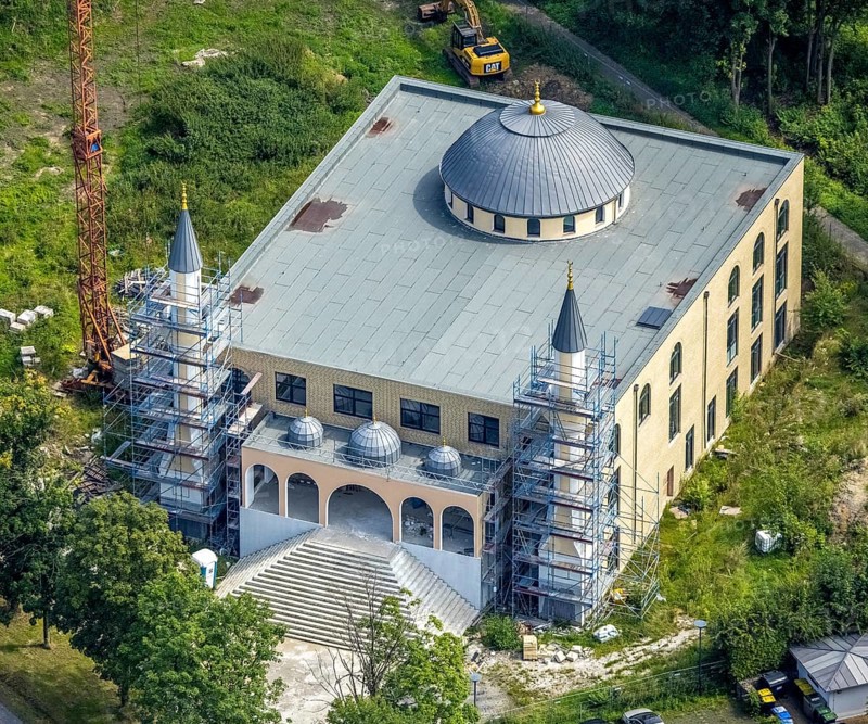 Aerial view, construction site for new DITIB mosque on Erich-Ollenhauer-Straße in Bergkamen, Ruhr area, North Rhine-Westphalia, Germany, place of worship, Bergkamen, DE, Ditib Turkish-Islamic Community Bergkamen, Europe, religious community, place of worship, holy site, church, church community, denomination, aerial view, aerial photography, aerial photography, religion, religious site, overview, bird's-eye view, bird's-eye view, overview