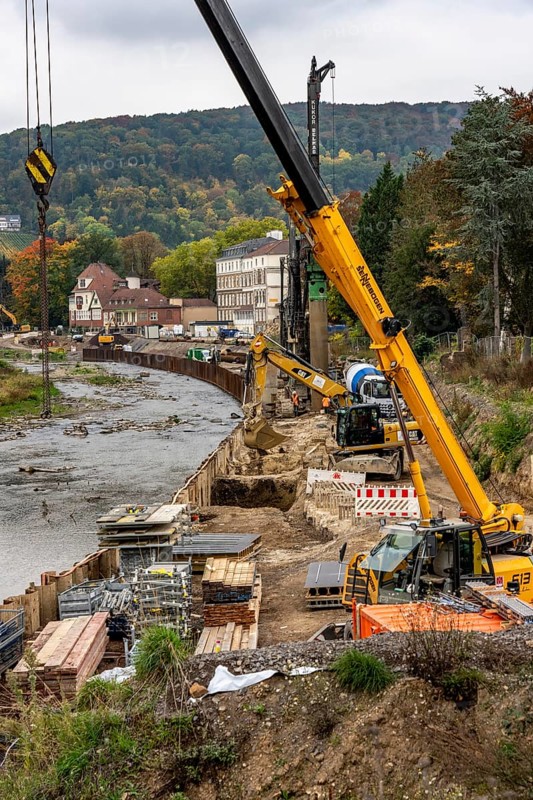 Reconstruction in the Ahr Valley, after the flood of July 2021, restoration of the river landscape, after the removal of debris, flotsam, the river Ahr and the bank are fortified, near Ahrweiler, Rhineland-Palatinate
