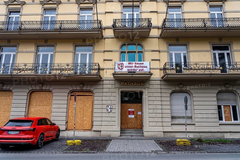 Reconstruction in the Ahr Valley, after the flood of July 2021, buildings that have not yet been renovated or demolished can be found in many towns, but most buildings have now been repaired or rebuilt, town hall near Altenahr, Rhineland-Palatinate