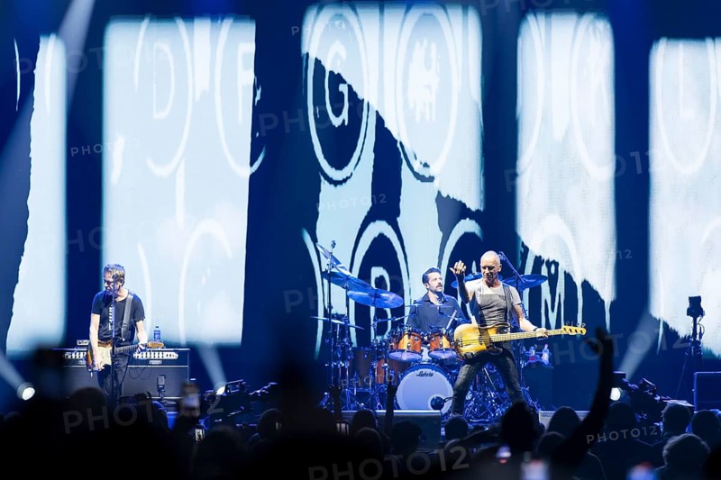 Dominic Miller (guitarist), Chris Maas (drummer), Sting (guitarist, real name: Gordon Matthew Thomas Sumner, CBE) live on Sting 3.0 tour at Berlin's Uber Arena on 16.10.2025
