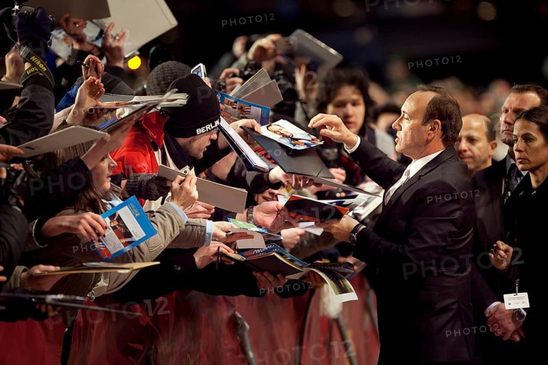 DEU, Germany, Berlin Kevin Spacey with fans in front of the opening ceremony at the Berlinale Palast Germany Berlin Kevin Spacey meets fans in front of the opening of the 61st Berlinale