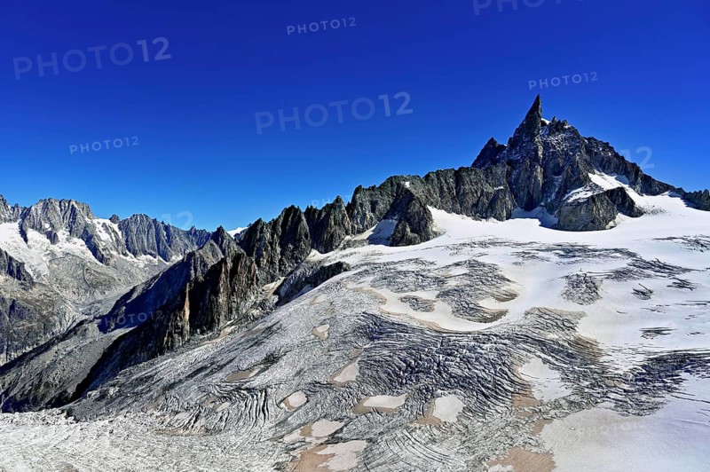 View of the Glacier du Géant from the Télécabine Panorama Railway, behind the Dente del Gigante, Chamonix-Mont-Blanc, Haute-Savoie, France