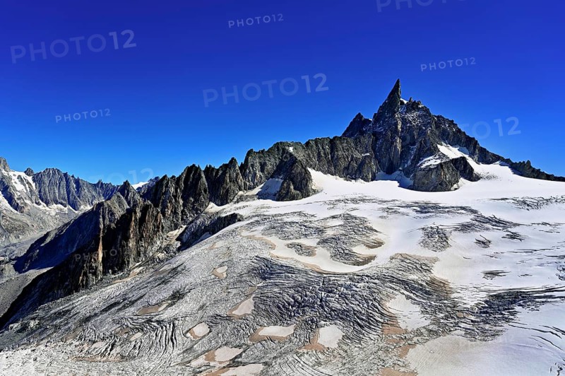 View of the Glacier du Géant from the Télécabine Panorama Railway, behind the Dente del Gigante, Chamonix-Mont-Blanc, Haute-Savoie, France