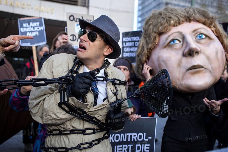 DEU Germany Germany Berlin protest action by Campact against NSA espionage in front of the SPD party headquarters