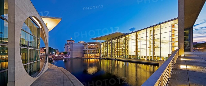 Marie-Elisabeth-Lüders-Haus and Paul-Löbe-Haus with the river Spree in the evening, government district, Berlin-Mitte, Berlin, Germany