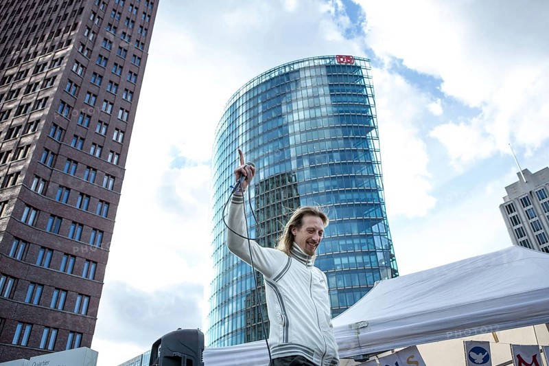 DEU Germany Germany Berlin The initiator of the Monday demonstration, Lars Mährholz, during a rally on Potsdamer Platz
