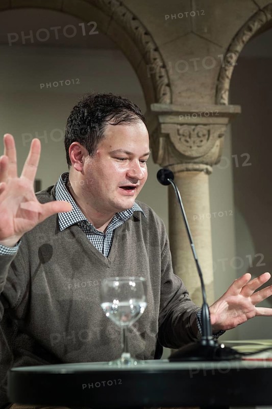 DEU Germany Germany Berlin The writer and translator Thomas Melle during his book presentation '3000 EURO' at the Literary Colloquium Berlin