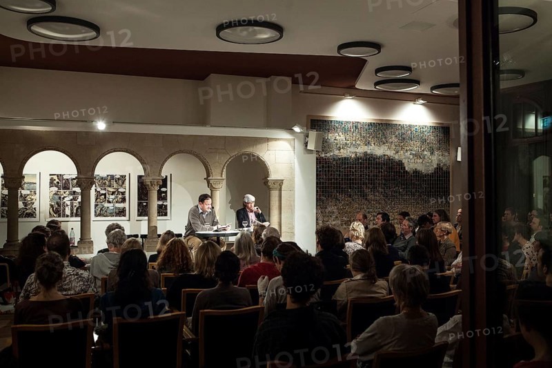 DEU Germany Germany Berlin The writer and translator Thomas Melle during his book presentation '3000 EURO' at the Literary Colloquium Berlin