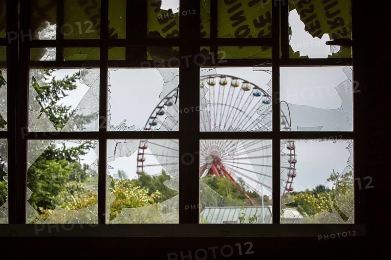 DEU Germany Germany Berlin Still life in the abandoned Spreepark in Plänterwald, the largest amusement park in East Germany during the GDR
