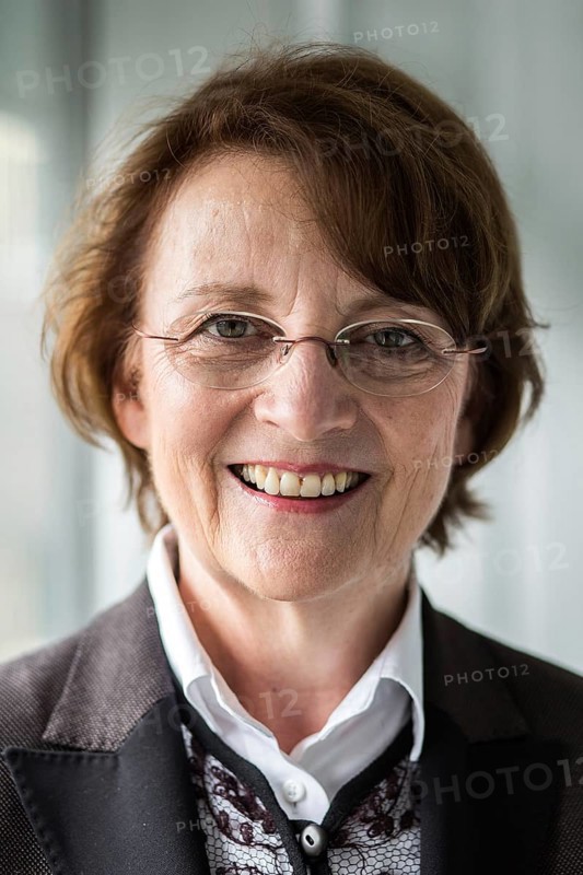 DEU Germany Germany Berlin The outgoing RBB director Dagmar Reim poses for the photographer