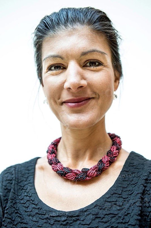DEU Germany Germany Berlin The top politician on the left, Sarah Wagenknecht, during a photo session