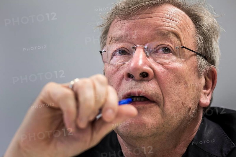 DEU Germany Germany Berlin The Russian writer Viktor Jeroferev, who has a Samuel Fischer fellowship at the Berlin FU as a visiting professor of literature