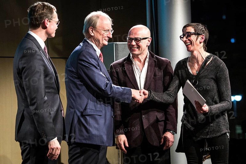 DEU Germany Germany Berlin Award of the Berlin Art Prize at the Academy of Arts. Performing Arts Prize for the Laborgras collective awarded by OB Michael Müller and AdK President Klaus.Stäck
