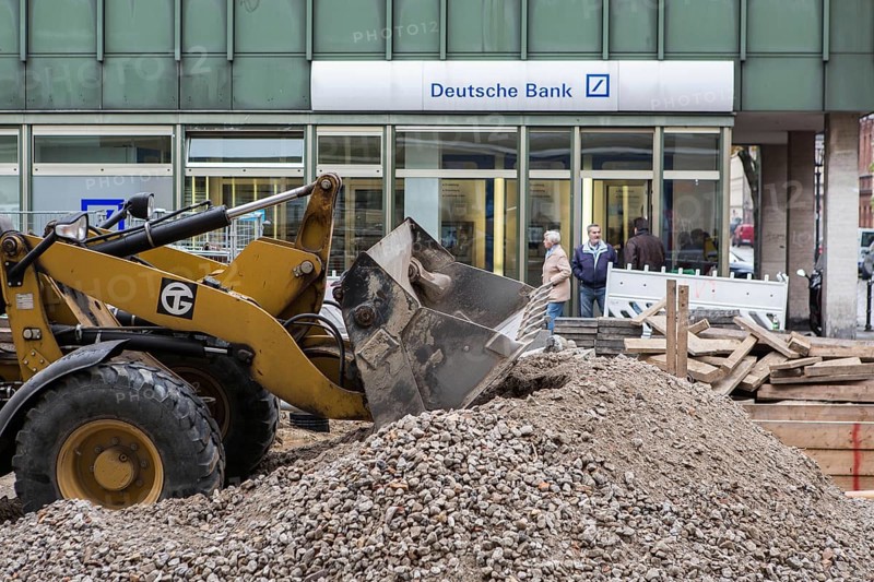 DEU Germany Germany Berlin Construction site in front of a Deutsche Bank branch on Karl-Marx-Straße in Berlin Neukölln
