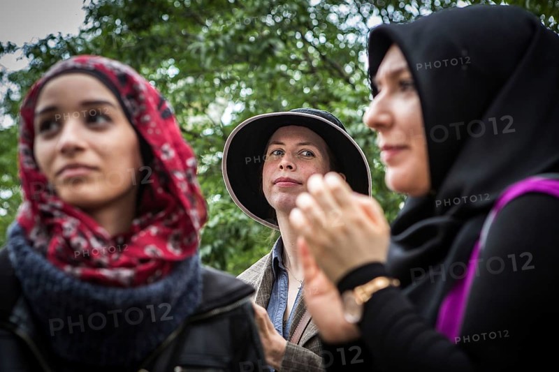 DEU Germany Germany Berlin Protest rally against intolerance of wearing headscarves and the ban on working and discrimination against woman wearing headscarves on Rathausplatz in Berlin-Neukölln