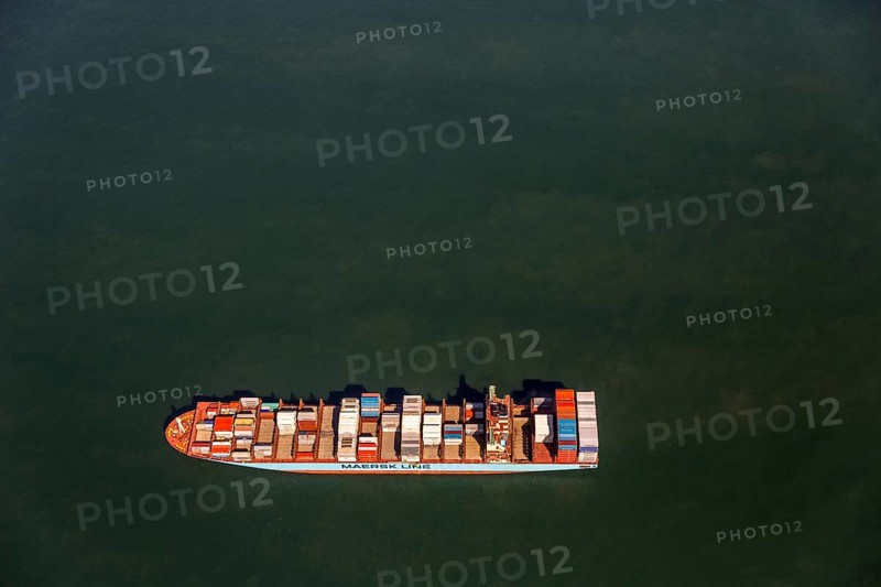 Container ship Maersk Lavras at anchor, aerial view, cargo ships at anchor off Spiekeroog, shipping line, shipping route, at sea, coastal waters, Spiekeroog, North Sea, North Sea island, East Frisian Islands, Lower Saxony, Germany, Europe, birds-eyes view, aerial view, aerial photography, aerial photography, overview, bird's eye view