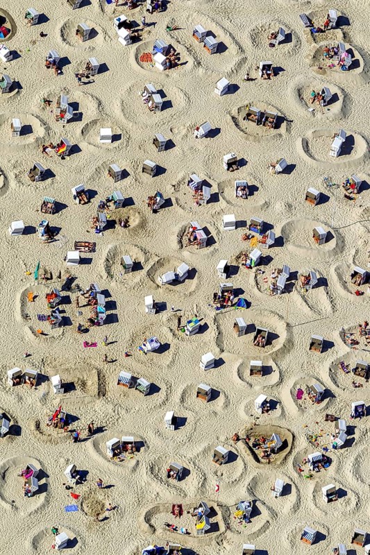 Sandy beach beach with beach chairs and sand walls, sand castles, aerial view, Wangerooge, North Sea, North Sea island, East Frisian Islands, Lower Saxony, Germany, Europe, birds-eyes view, aerial view, aerial photography, aerial photography, overview, bird's eye view