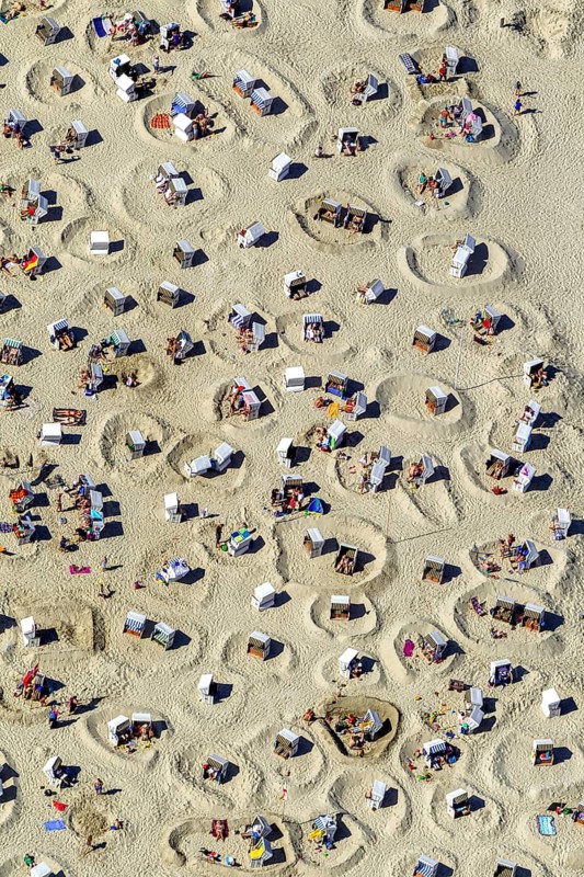 Sandy beach beach with beach chairs and sand walls, sand castles, aerial view, Wangerooge, North Sea, North Sea island, East Frisian Islands, Lower Saxony, Germany, Europe, birds-eyes view, aerial view, aerial photography, aerial photography, overview, bird's eye view