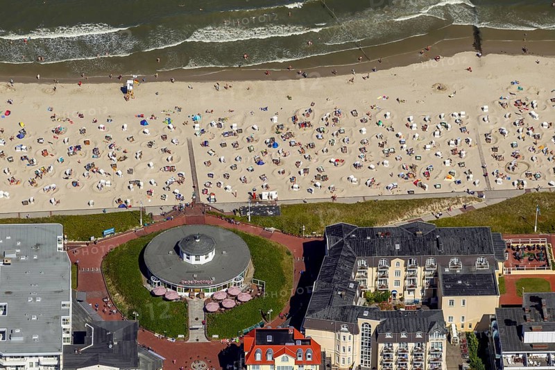 Beach and Café Pudding, aerial view, Wangerooge, North Sea, North Sea island, East Frisian Islands, Lower Saxony, Germany, Europe, birds-eyes view, aerial view, aerial photography, aerial photography, overview, bird's eye view