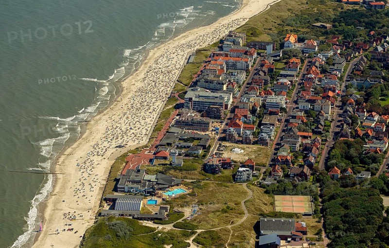 Beach and Café Pudding, aerial view, Wangerooge, North Sea, North Sea island, East Frisian Islands, Lower Saxony, Germany, Europe, birds-eyes view, aerial view, aerial photography, aerial photography, overview, bird's eye view