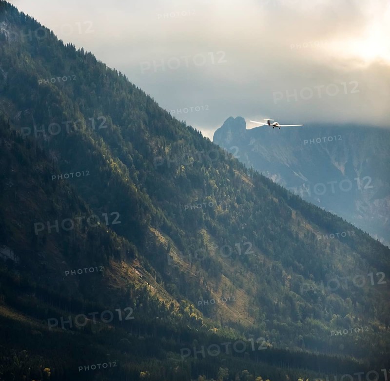 Motorised glider flying over the Alps, Salzburg, Alps, Austria, Europe, aerial view, birds-eyes view, aerial photography, aerial photography, overview, bird's eye view