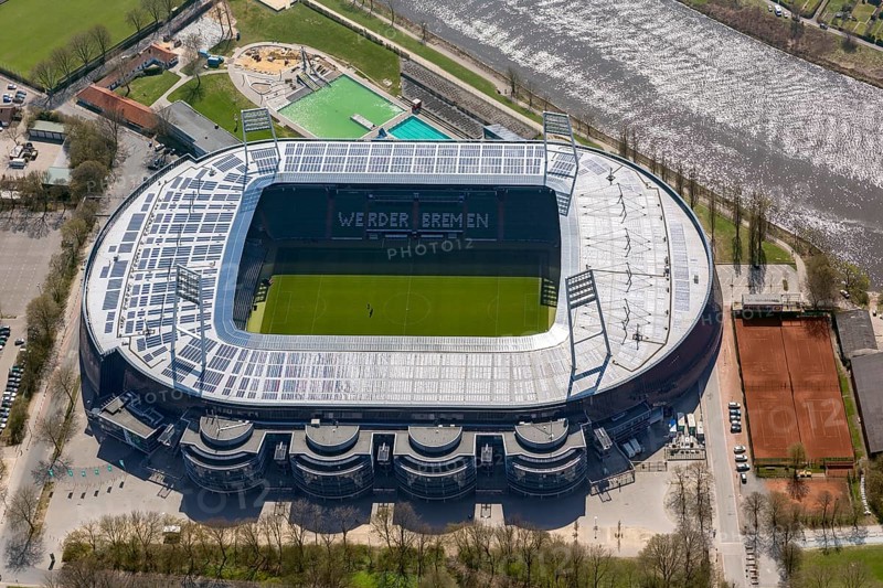 Weser stadium of SV Werder Bremen GmbH & Co. KGaA, Bundesliga, football club, solar roof, stadium football stadium on the Weser, aerial photo, aerial photography of Bremen, Bremen, Germany, Europe, birds-eyes view, aerial photography, aerial photography, overview, overview, bird's eye view