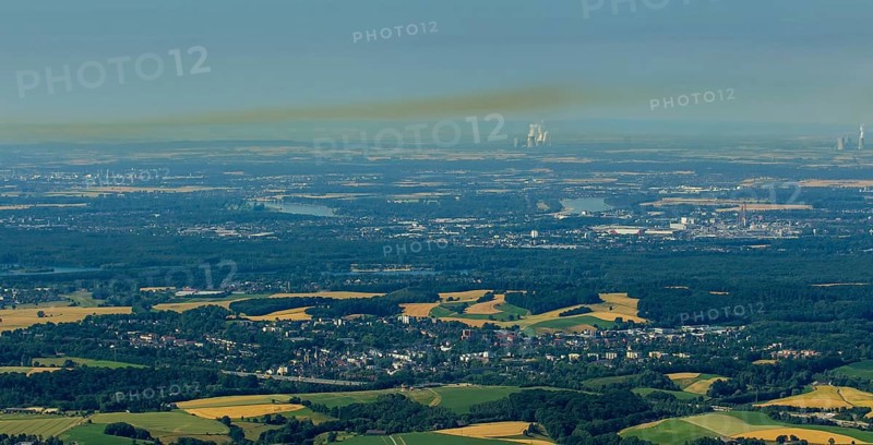 Geesthacht Energypark, Kernkraftwerk Krümmel GmbH, nuclear power plant on the Elbe, Geesthacht, Northern Germany, Schleswig-Holstein, Germany, Mettmann, Rhineland, North Rhine-Westphalia, Europe, aerial photo, birds-eyes view, aerial photography, aerial photography, overview, bird's eye view