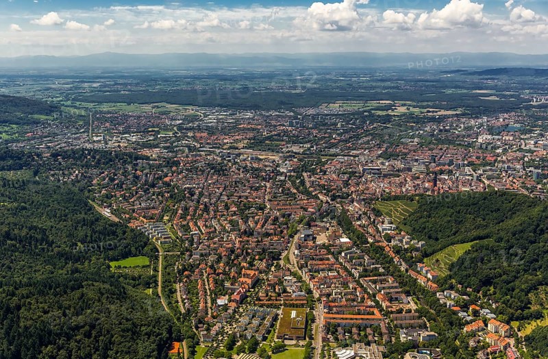 Overview of Freiburg, Freiburg im Breisgau, Breisgau, Baden-Württemberg, Germany, Europe, aerial view, birds-eyes view, aerial photography, aerial photography, overview, bird's-eye view, university city, trinational metropolitan region Upper Rhine