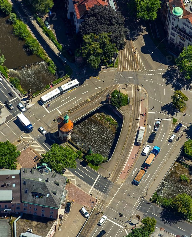 Schwabentor Bridge over the Dreisam, Freiburg im Breisgau, Breisgau, Baden-Württemberg, Germany, Europe, aerial view, birds-eyes view, aerial photography, aerial photography, overview, bird's-eye view, university city, trinational metropolitan region Upper Rhine