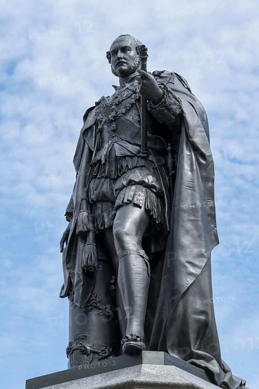 Albert, Prince of Saxony, Coburg and Gotha, statue, memorial, marketplace, Coburg, Upper Franconia, Franconia, Bavaria, Germany