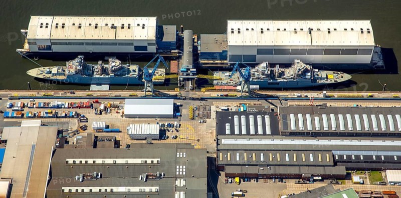 Warships in Hamburg harbour, Destroyer, Hamburg harbour, Elbe, Hamburg, Free and Hanseatic City of Hamburg, Germany, Europe, aerial view, birds-eyes view, aerial photography, aerial photography, overview, overview, bird's eye view